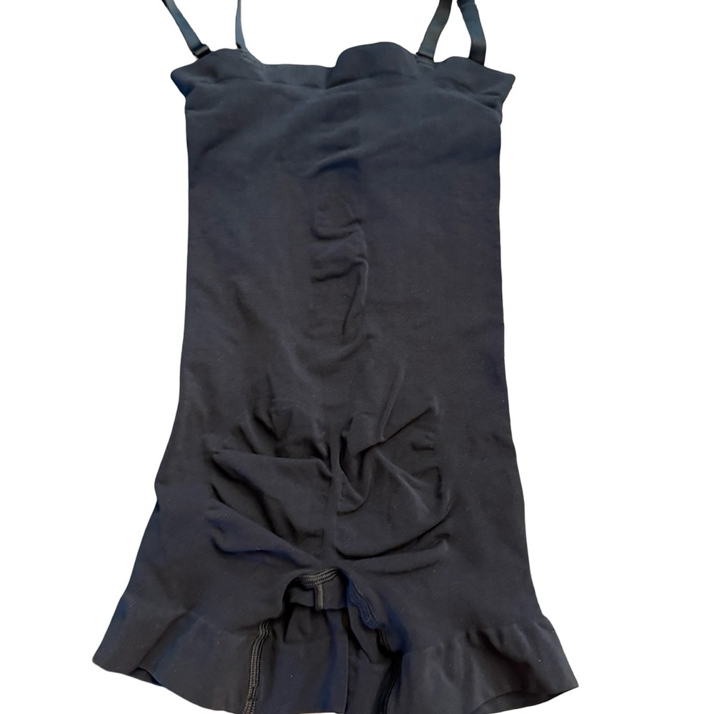 Skims Seamless Sculpt Black Shortie Strapless Bodysuit - NWOT - Picture 3 of 3